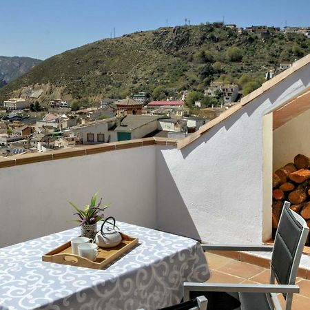 Atico Con Chimenea En Sierra Nevada-Gueejar Sierra Lägenhet Exteriör bild