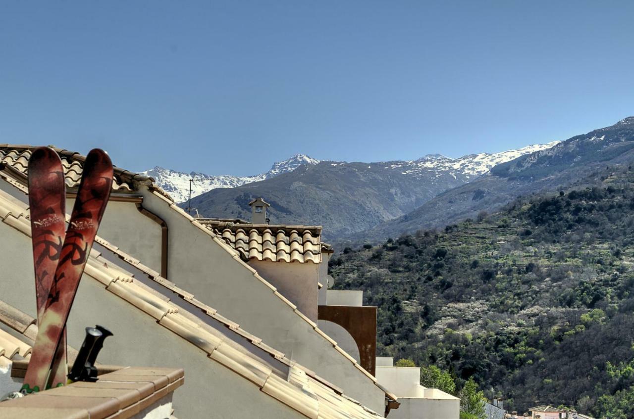 Atico Con Chimenea En Sierra Nevada-Gueejar Sierra Lägenhet Exteriör bild